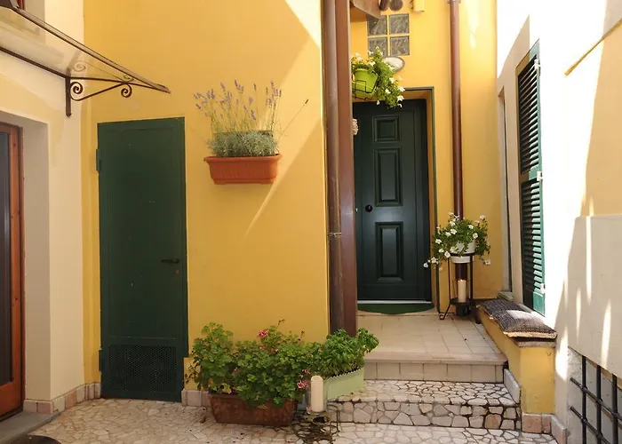 Aurora Domus D'a-mare Gasthof