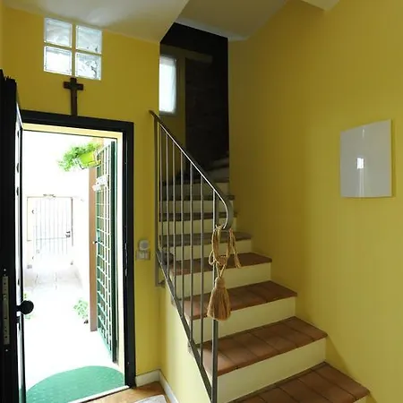 Guest house Aurora Domus D'a-mare *