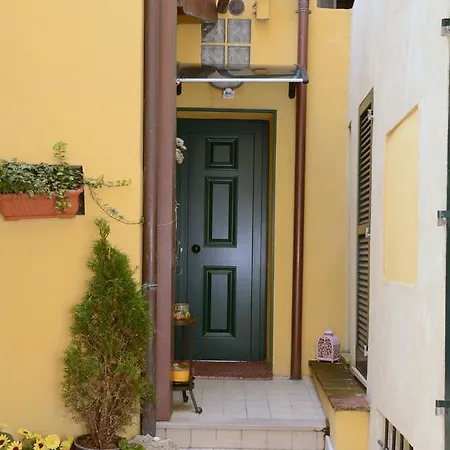 Aurora Domus D'a-mare Guest house Pesaro