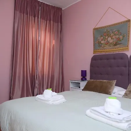 Aurora Domus D'a-mare * بيزارو