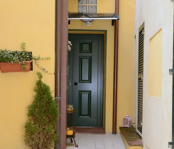 Aurora Domus D'a-mare Gasthuis Pesaro